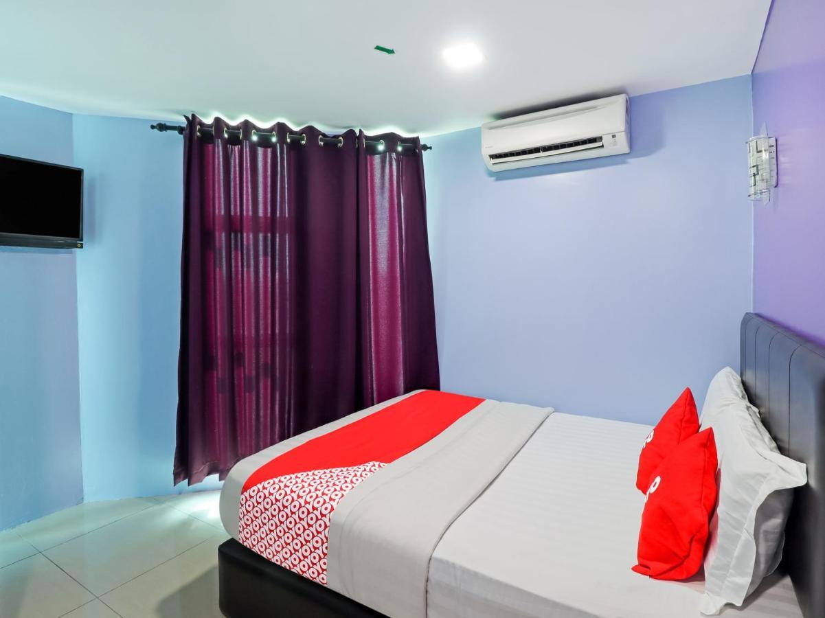 Oyo 89665 Royale City Hotel Sepang Zewnętrze zdjęcie